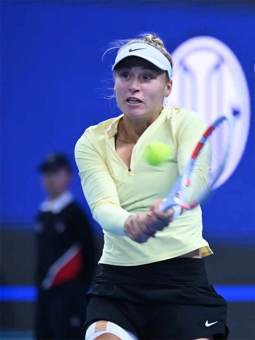 网球——中网：高芙晋级半决赛